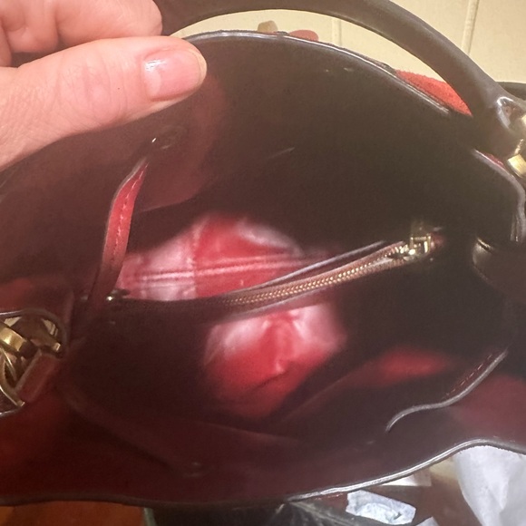 Michael Kors Bucket bag, with shoulder strap and crossbody strap - Picture 5 of 9